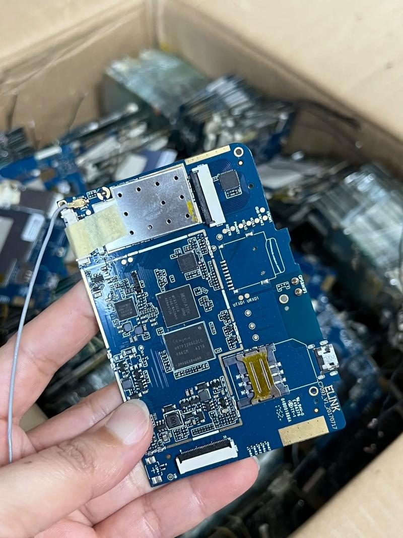 一色板料，每天努力一点点——一位打工人的工厂实拍
